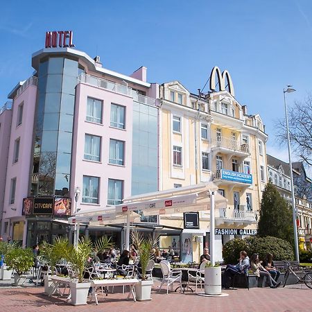 City Mark Hotel Varna Extérieur photo
