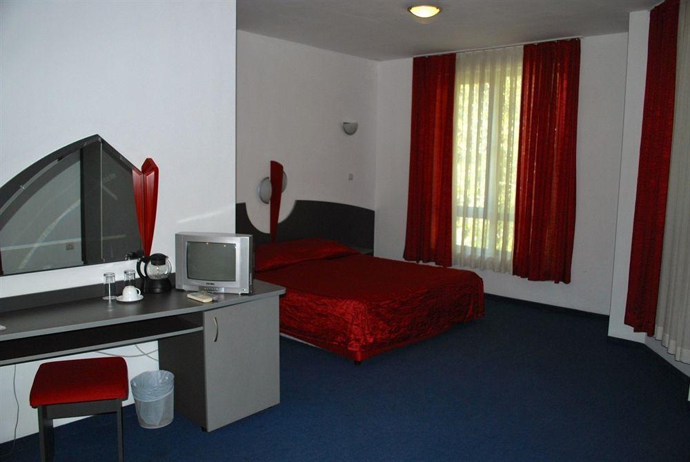 City Mark Hotel Varna Extérieur photo