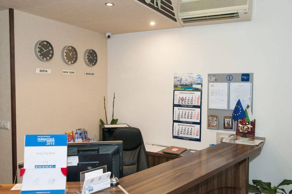 City Mark Hotel Varna Extérieur photo