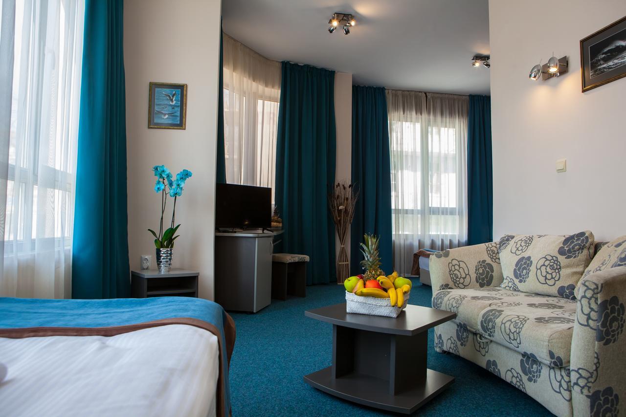 City Mark Hotel Varna Extérieur photo