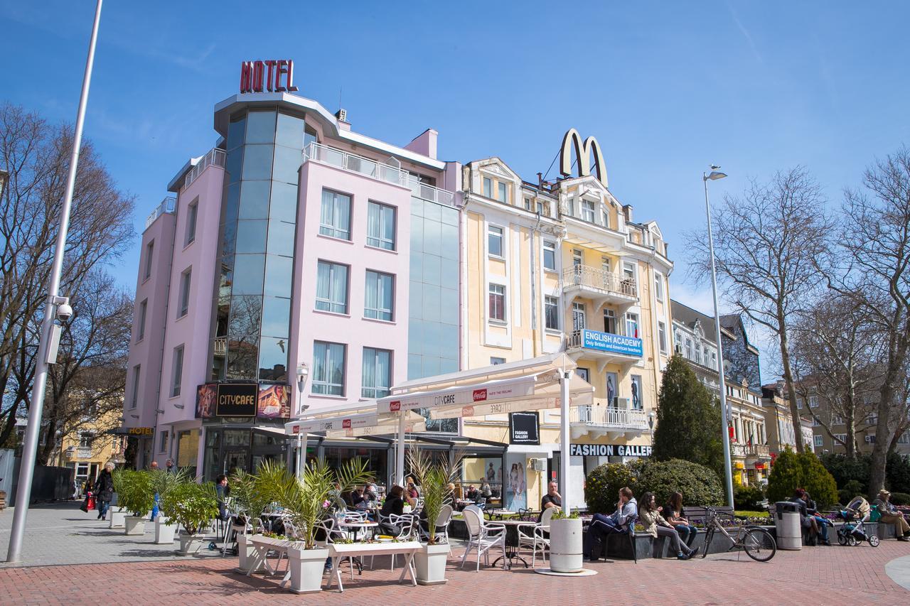 City Mark Hotel Varna Extérieur photo