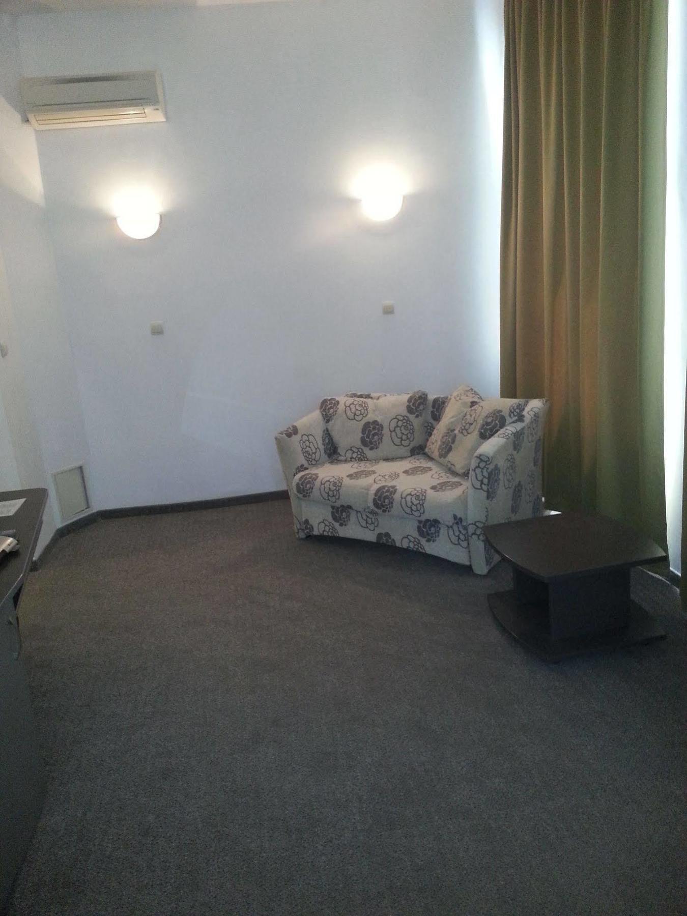City Mark Hotel Varna Extérieur photo