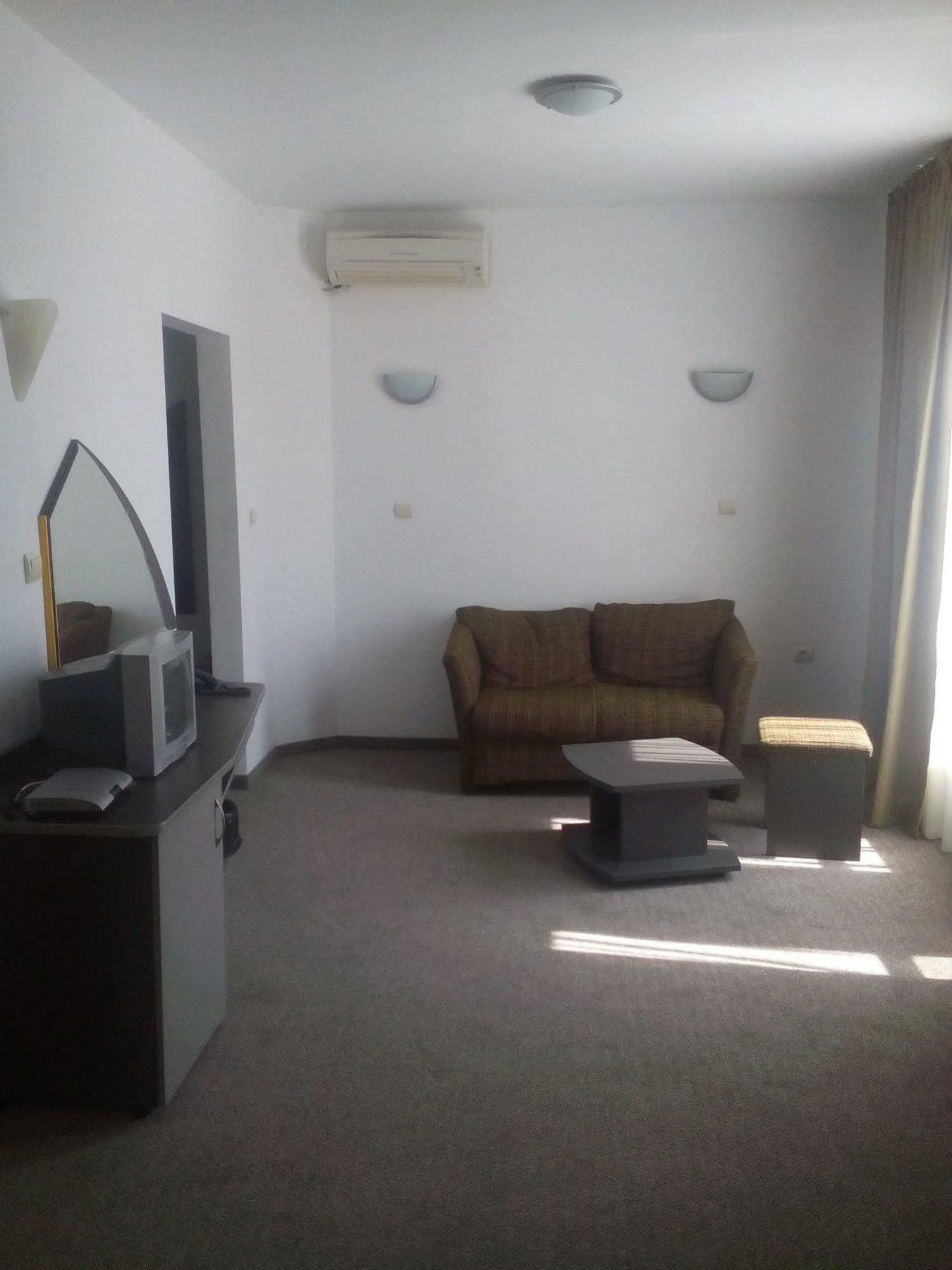 City Mark Hotel Varna Extérieur photo