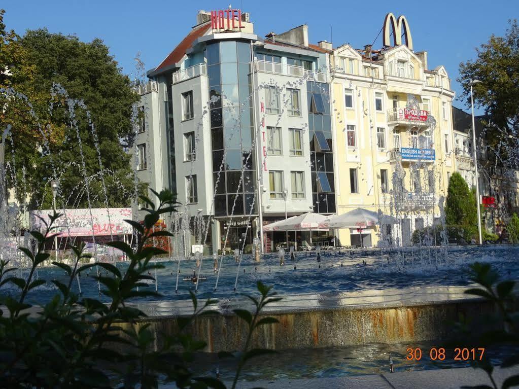 City Mark Hotel Varna Extérieur photo