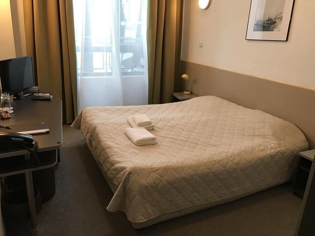 City Mark Hotel Varna Extérieur photo